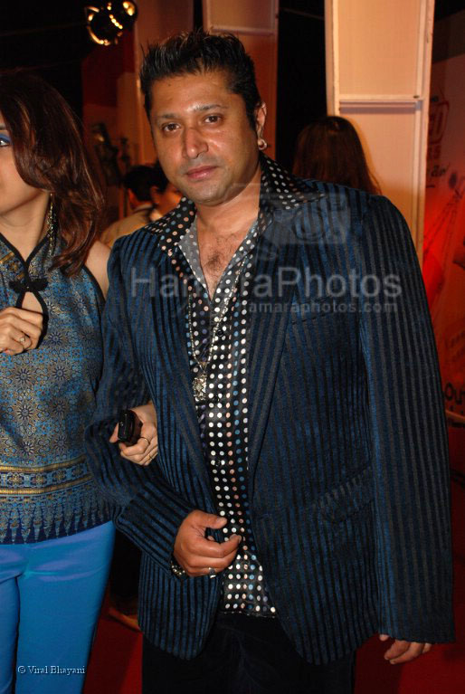 at Bajate Raho Red FM awards in Taj Land's End on Feb 25th 2008 