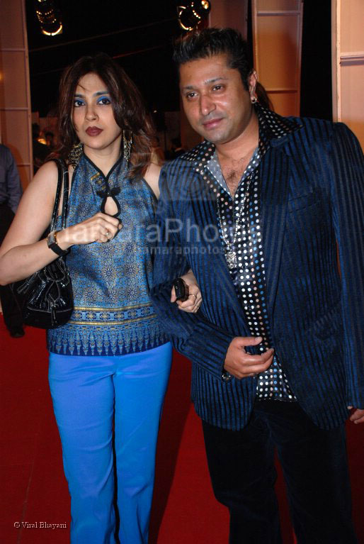 at Bajate Raho Red FM awards in Taj Land's End on Feb 25th 2008 