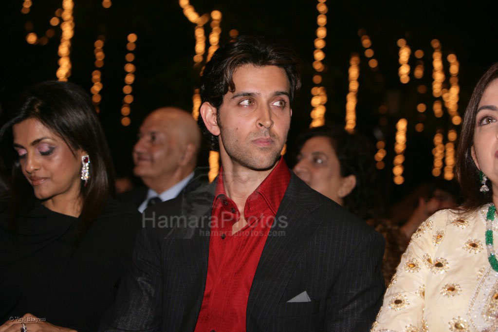 Hrithik Roshan at Gr8's Women Achiever Awards in ITC Grand Maratha on Feb 26th 2008 