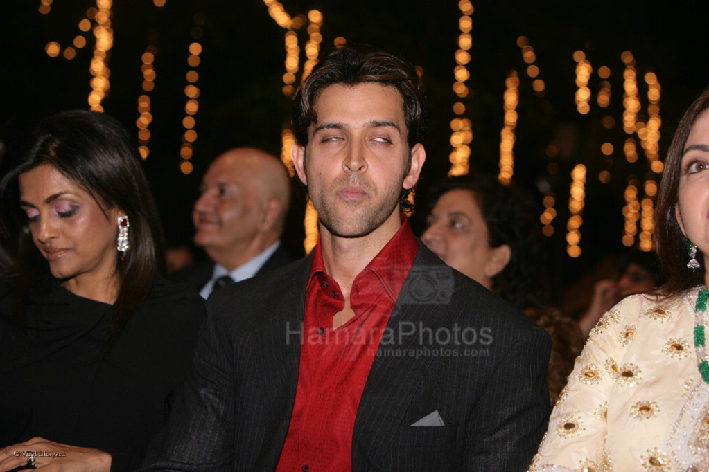 Hrithik Roshan at Gr8's Women Achiever Awards in ITC Grand Maratha on Feb 26th 2008 