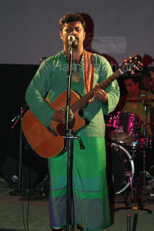 Raghu Dixit at the music launch of Raghu Dixit's album in Bandra on Feb 26th 2008 