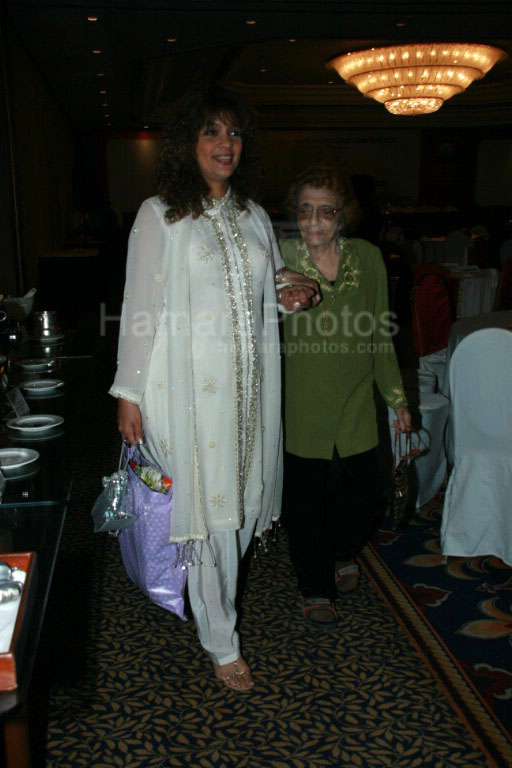 Peenaz Masani at The All India Achievers_ Conference in The Leela on 27th feb 2008 