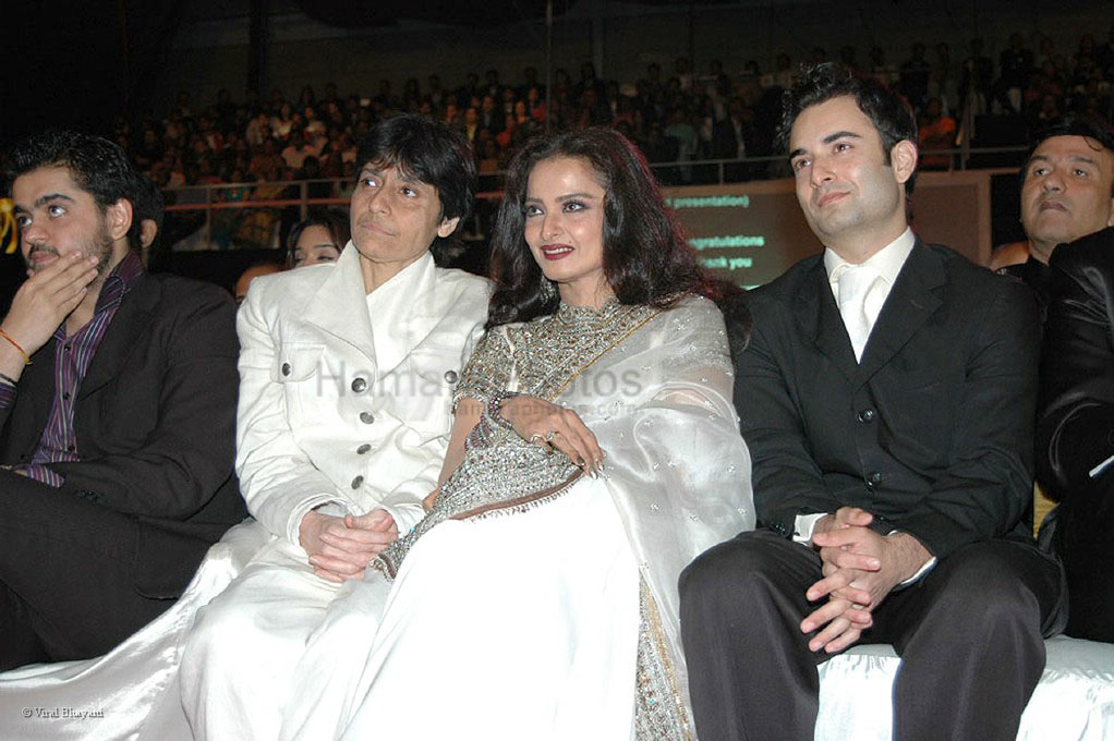 Rekha at Fair One 53rd Filmfare Awards in Mumbai on Feb 28th, 2008