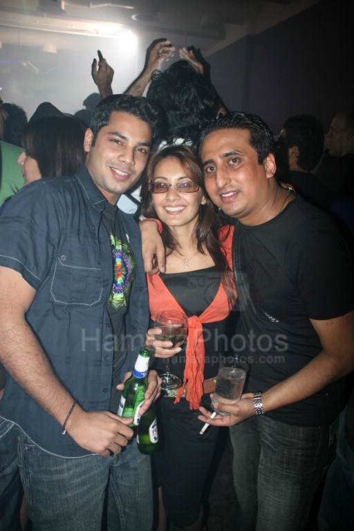 Minissha Lamba at Paul Van Dyk live for Smirnoff gig in association with Indiatimes at Poison on 25th Feb 2008 