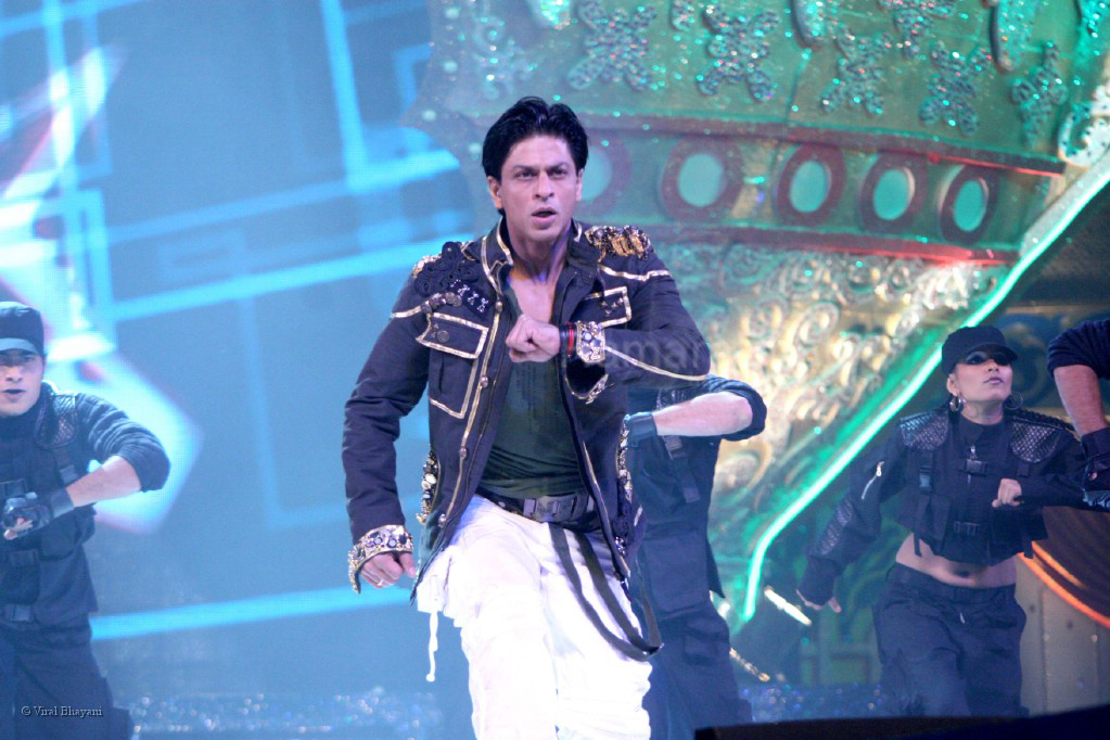 Shahrukh Khan at Balaji Awards 