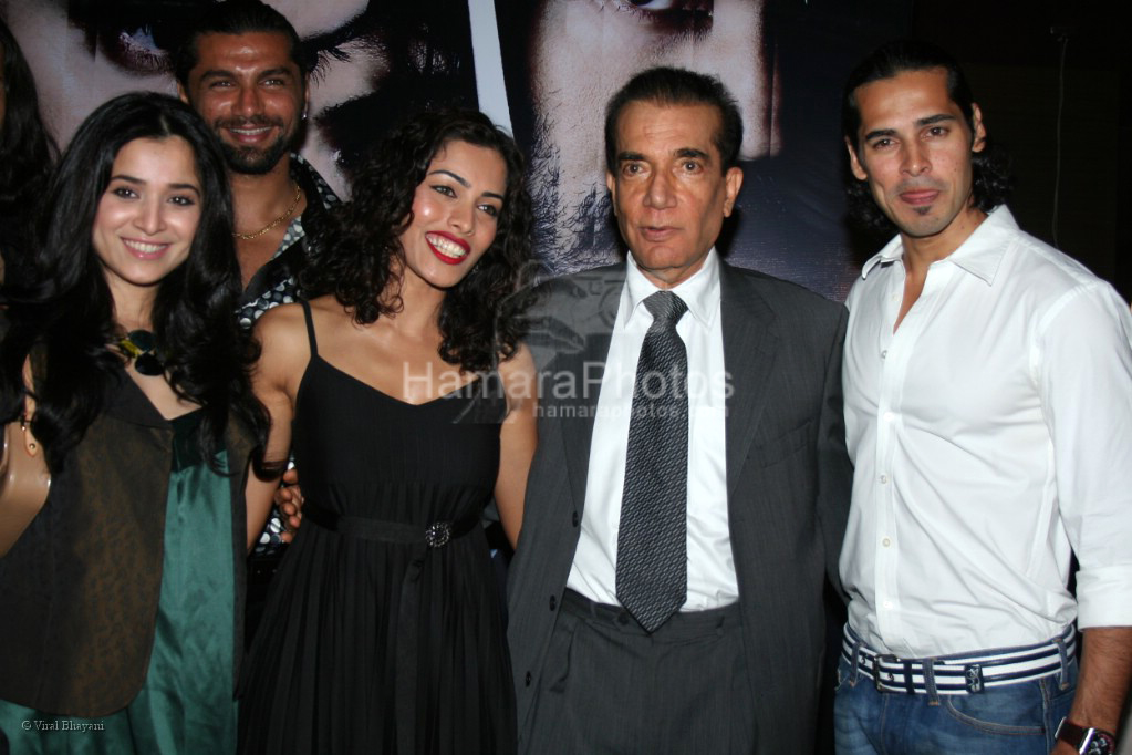 Simon Singh,Sheetal Menon,Nari Hari,Dino Morea at the Bhram film bash hosted by Nari Hira of Magna in Khar on 2nd March 2008