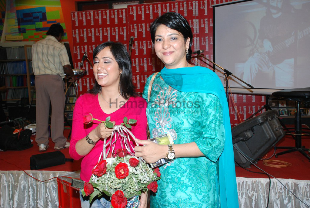 Priya Dutt launches Ritika Sahni's album Namee in Infiniti Mall on March 3rd 2008