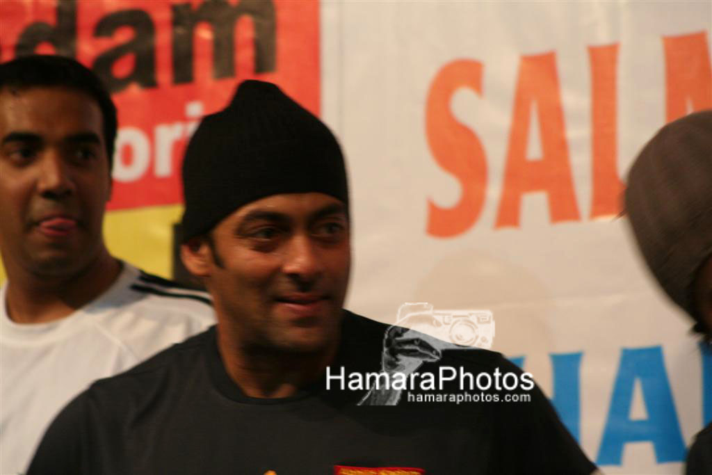 Salman Khan at Salman Khan foundation football match in Pune on March 4th 2008