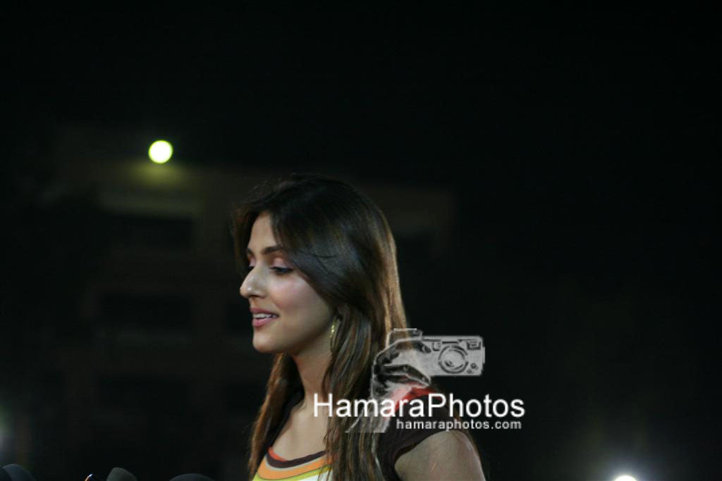 Aarti Chhabria at Salman Khan foundation football match in Pune on March 4th 2008