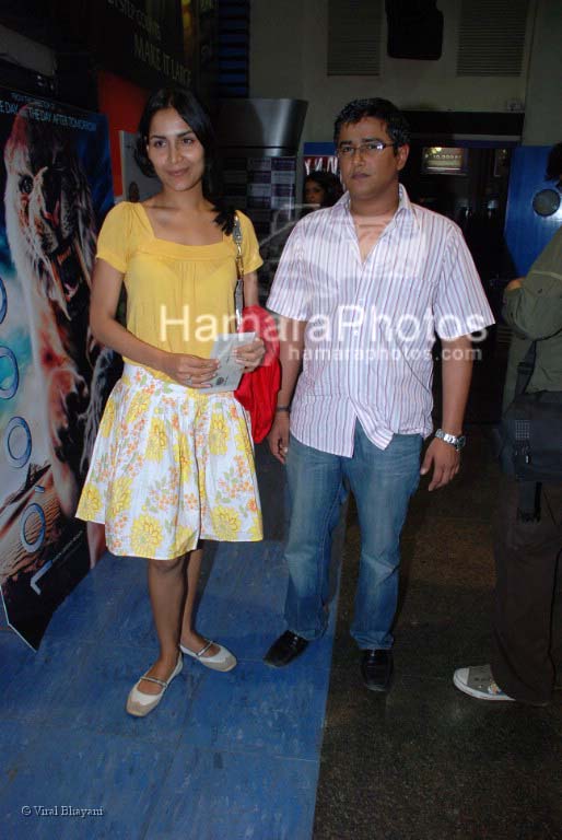 Tapur at 10,000 BC premiere in Fame, Andheri on March 5th 2008