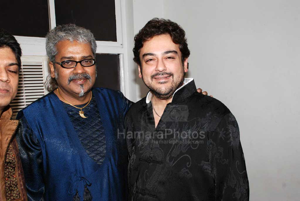 Hariharan, Adnan Sami at fund raise event for poor musicians at the Nehru Centre on March 7th, 2008 