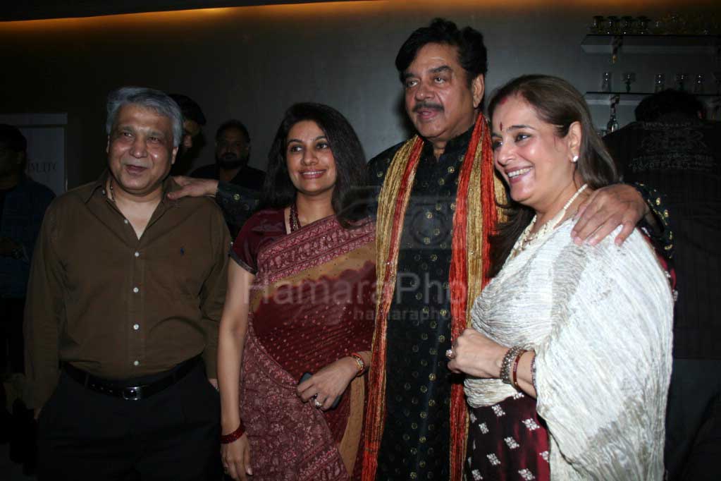 Poonam Sinha,Shatrugun Sinha at Women's day event at Ultimate Club in D Ultimate Club on March 8th 2008