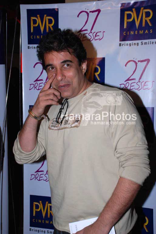 Deepak Tijori at 27 dresses premiere in PVR Juhu on March 8th 2008
