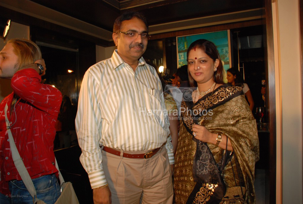 at  Ranjeet's daughter Divyanka's fashion show in Vie Lounge on March 10th 2008
