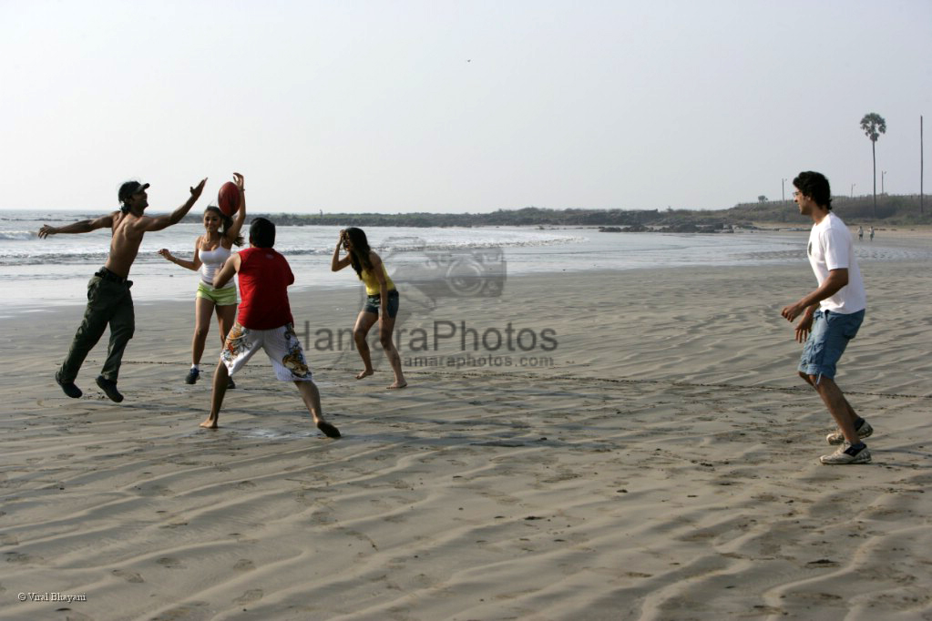 Aarti Chabbria On location of film Toss in  Madh Island on March 11th 2008