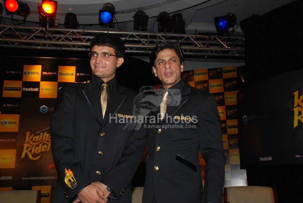 Sourav Ganguly, Shahrukh Khan at launch of Kolkata Knight Riders in Taj Lands End on 13 March 2008 