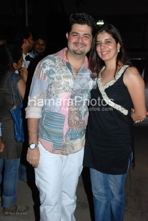 Daboo with Manisha at the launch of WATSON FITNESS in Khar Danda on March 13th 2008