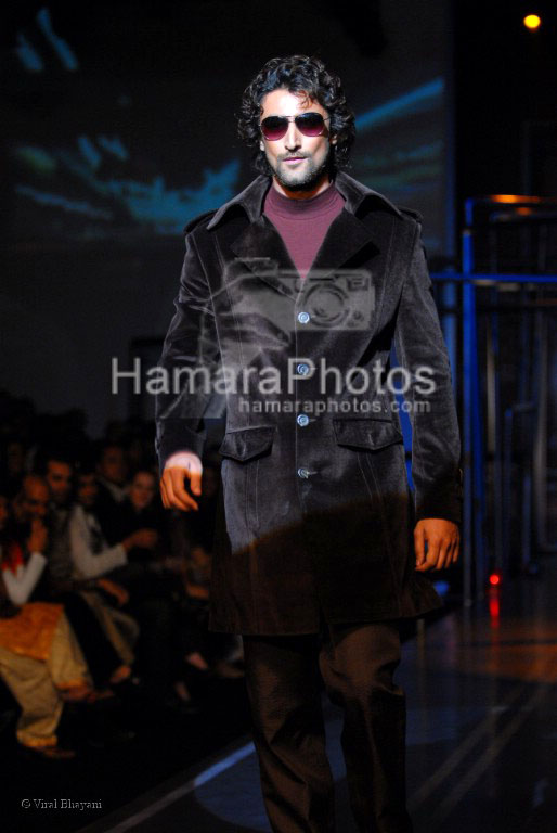 Kunal Kapoor at Best of Wills India Fashion Week Part 2 