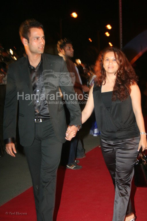 Rohit Roy,Manasi at the Race premiere in IMAX Wadala on March 20th 2008