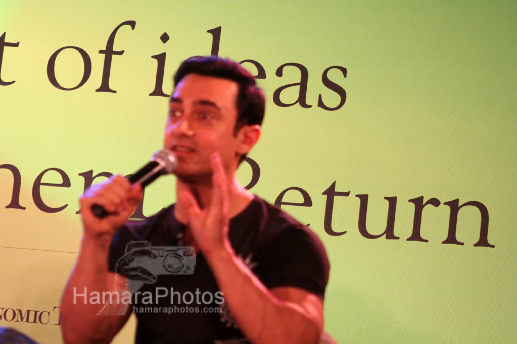 Aamir Khan at the Madison Innovation foundation event in Hilton on March 19th 2008