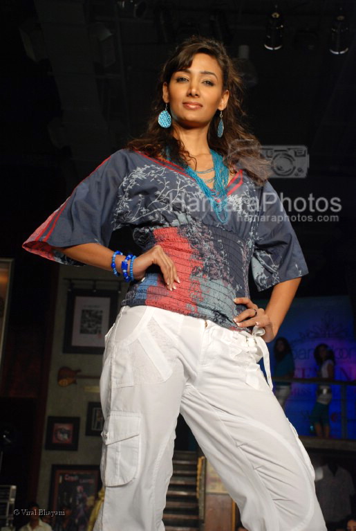 at Pantaloon Femina Miss India finalists in Hard Rock Cafe on March 26th 2008