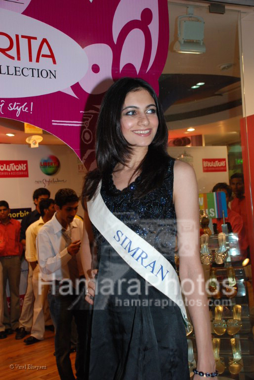 Femina Miss India contestants promote Liberty footwear in Inorbit Mall on March 27th 2008