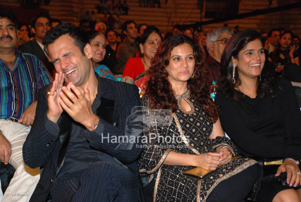 Rohit Roy, Manasi and Neelam at Sansui TV Awards on 29th 2008