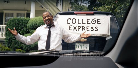 Martin Lawrence in College Road Trip 