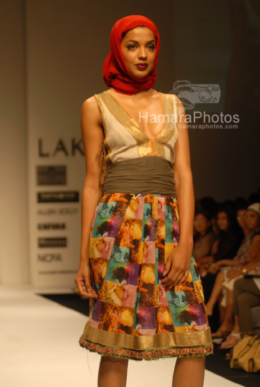 Model walks on the Ramp for Abhishek Dutta and Nikasha Tawadey in Lakme India Fashion Week on March 31th 2008