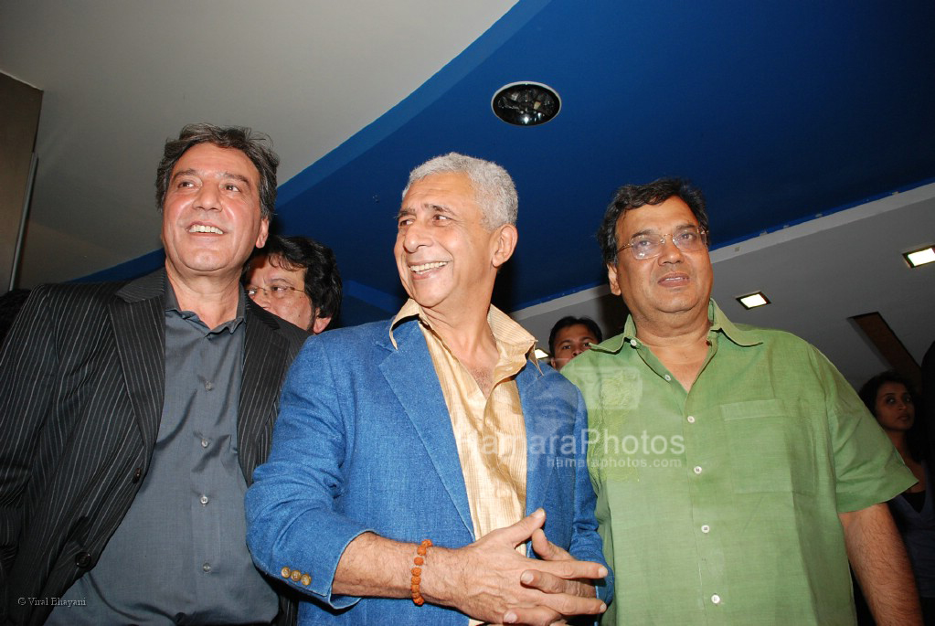 Javed Sheikh, Naseruddin Shah and Subhash Ghai at Khuda Kay Liye premiere in Fame, Andheri on April 3rd 2008