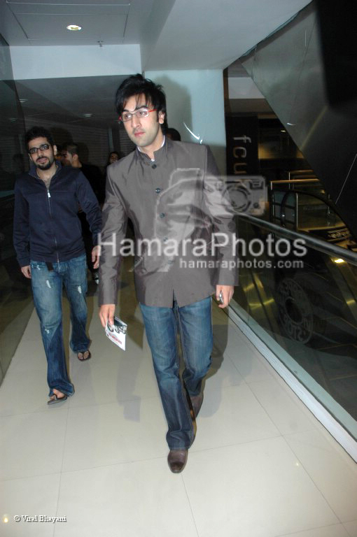 Ranbir Kapoor at Shaurya premiere in PVR Juhu on April 3rd 2008