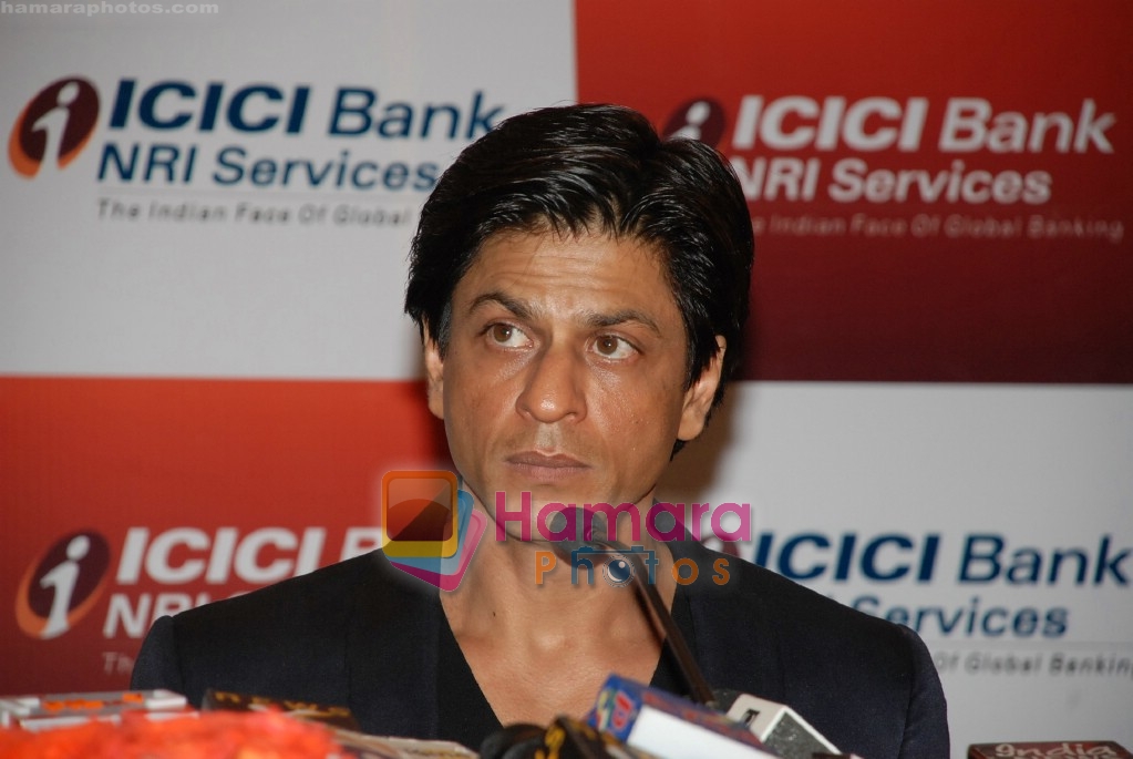 Shahrukh Khan at ICICI Bank announcement of the Global Indian account in Grand Hyatt on April 4th 2008 