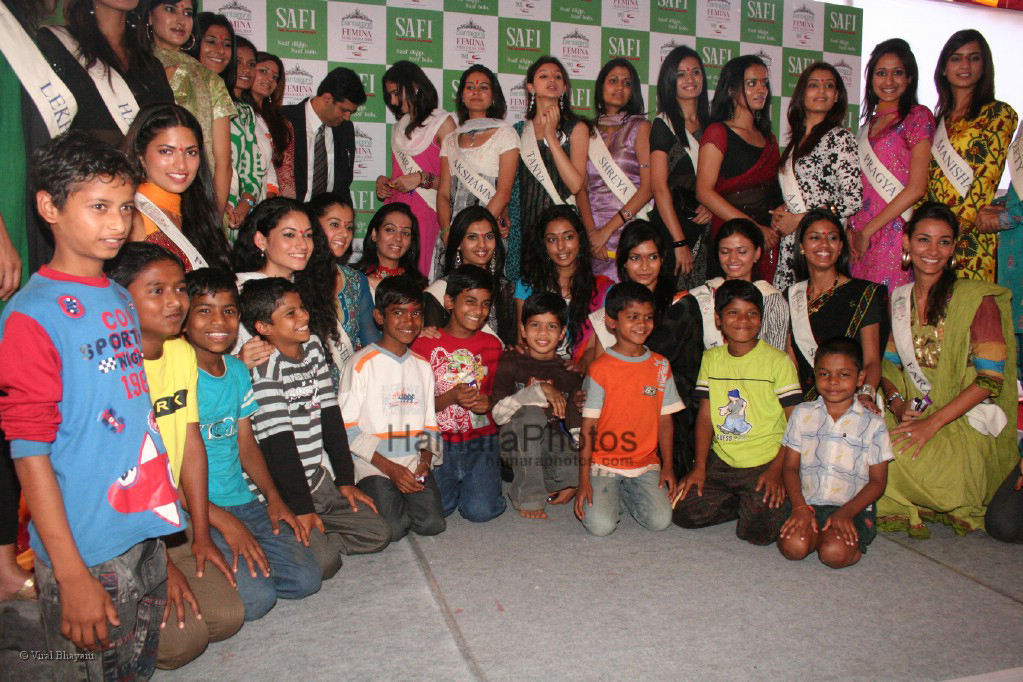 Contestants at Femina Miss India on April 4th 2008