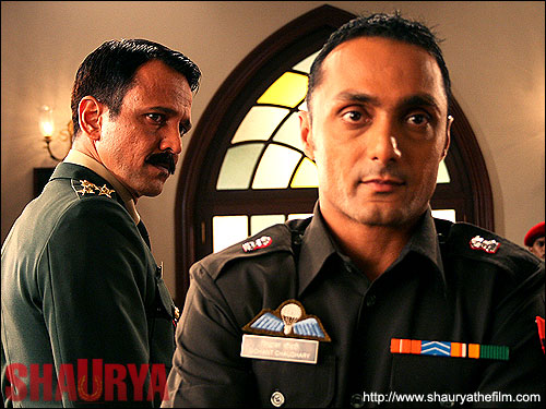 Kay Kay Menon, Rahul Bose in Shaurya 