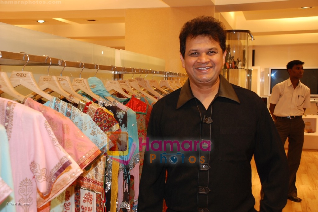 Viren Shah at Designer Asmita Marwa's Lakme Fashion Week preview in Aza, Kemps Corner on March 20th 2008 