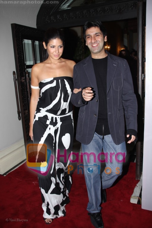 Shauna with Ashish Raheja at IMG BASH in Taj President on April 7th 2008 