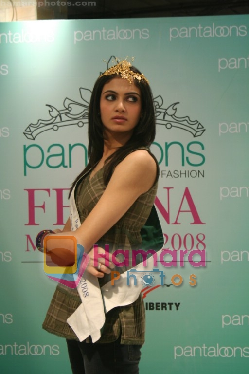 Femina Miss India finalists visit Pantaloon store in  Megamall on April 8th 2008 