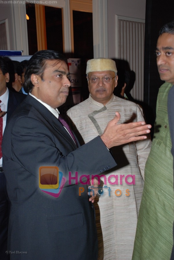 Mukesh Ambani at CNN IBN Real Heroes Awards in Hilton Towers on April 14th 2008 