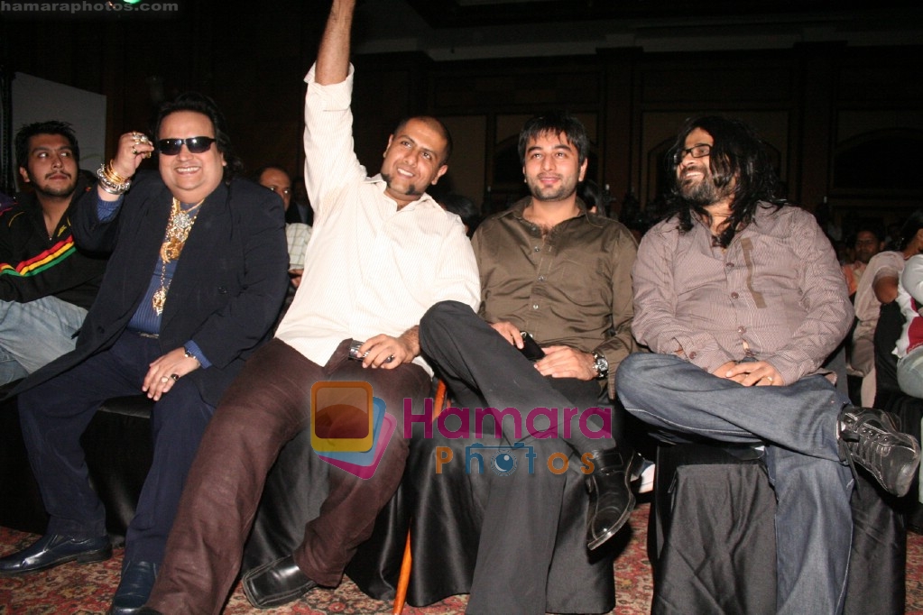 Bappi Lahiri, Vishal,Shekar, Pritam Chakraborty at music launch of Nokia 2 Hot 2 Cool for Kolkata Knight Riders in Taj Land;s End on April 16th 2008 