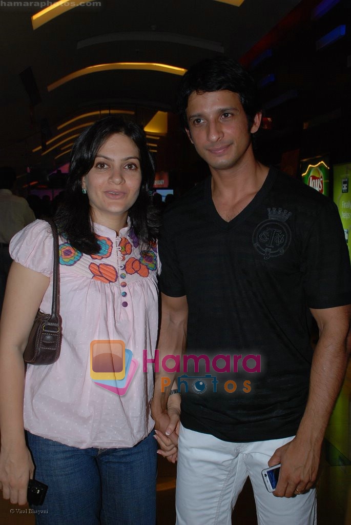 Sharman Joshi with wife at Hope Little Sugar premiere in  Cinemax on April 17th 2008 