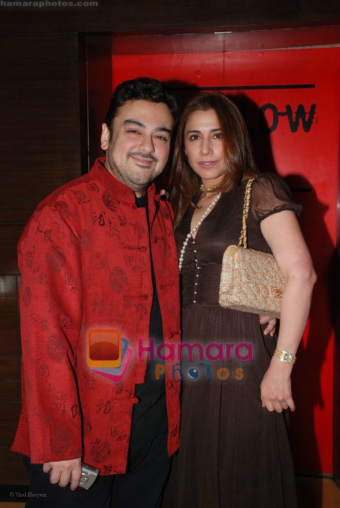 Adnan Sami with wife Safa Galadhari at Hope Little Sugar premiere in  Cinemax on April 17th 2008 