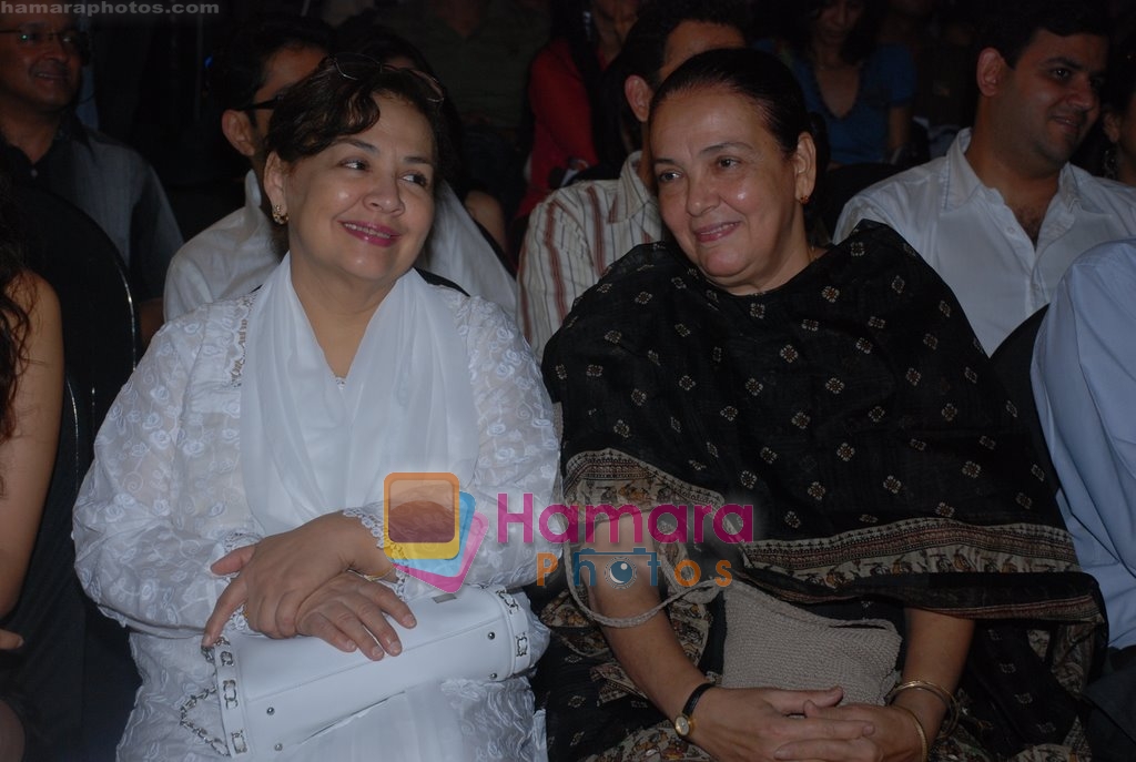 Farida Jalal at the Launch of _Aashayein_ first look in Vie Lounge on April 29th 2008