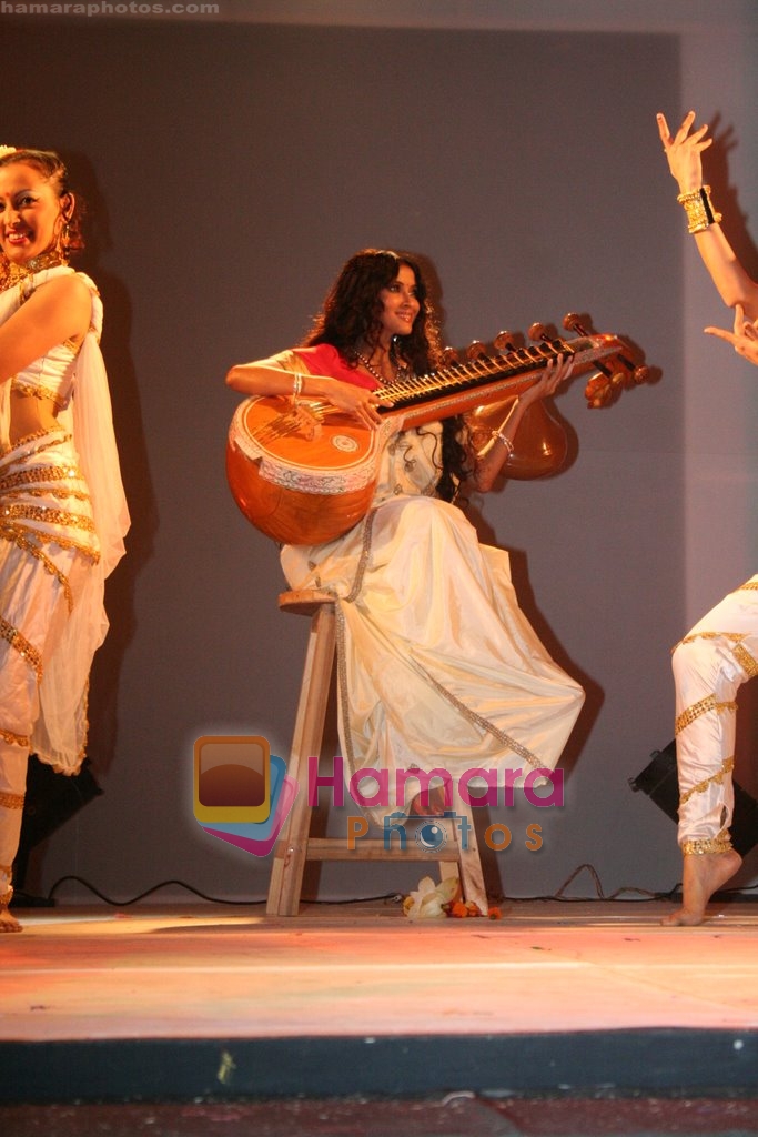 Nandana Sen at the Launch of Rang Rasiya - Colours of Passion first look in Taj Land's End on April 29th 2008