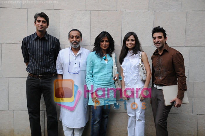 Angad Kalan, Dilip Cherian, Chitrangda, Shalu Jindal and Suneet Verma at the launch of Openspace, The Jindal Foundation for Development 