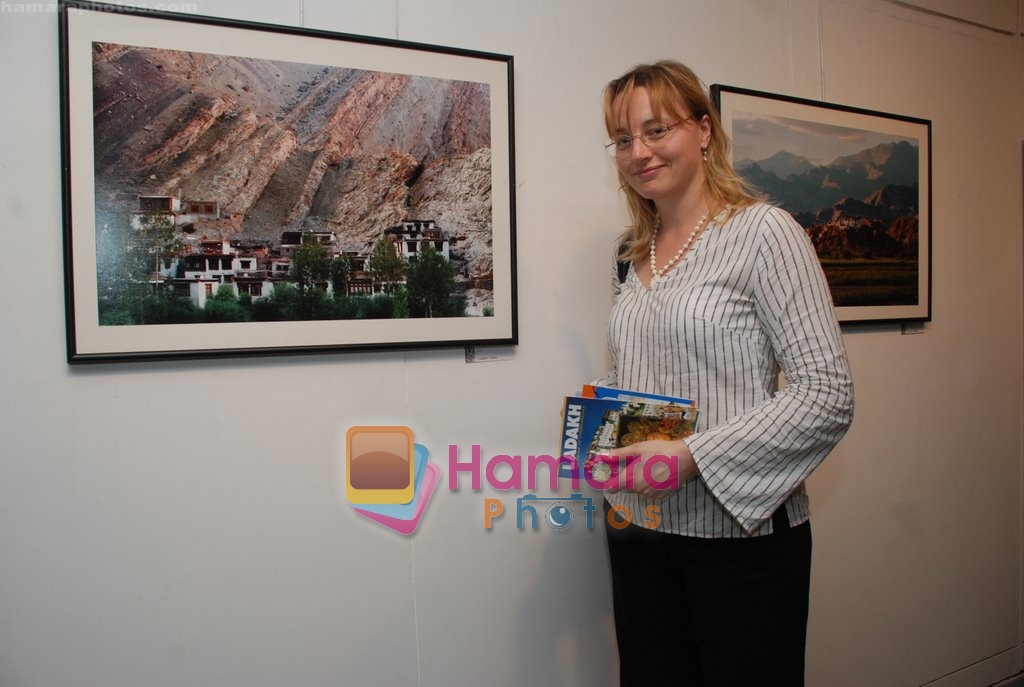 at Varun maira's exhibition on Ladakh in NCPA on May 2nd 2008