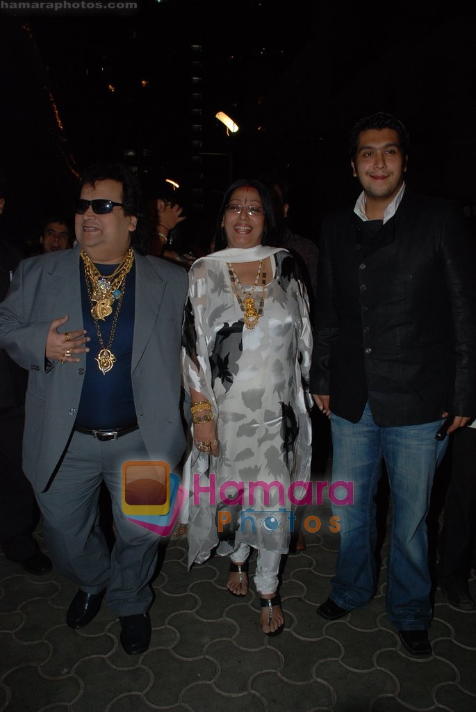 Bappi Lahiri with wife at Jimmy premiere in Cinemax on May 8th 2008