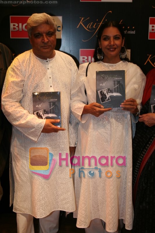 Javed Akhtar, Shabana Azmi at the music launch of Kafiyat in Bandra on May 10th 2008