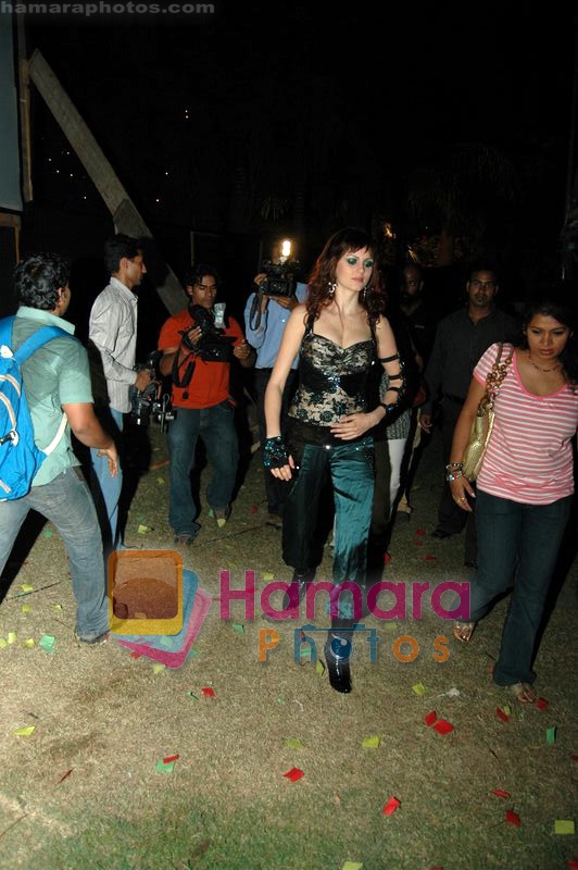 Yana Gupta performs at Country Club in kandivli on May 10th 2008
