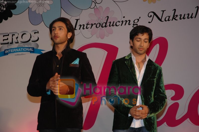Nakuul Mehta,Adhyayan Suman at  Haal-e-dil music launch in JW Marriott  on May 17th 2008