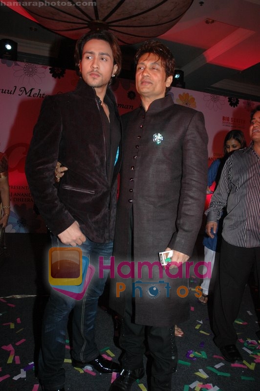 Adhyayan Suman with Shekhar Suman at  Haal-e-dil music launch in JW Marriott  on May 17th 2008